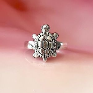 Sterling Silver Turtle Midi Ring Toe Ring